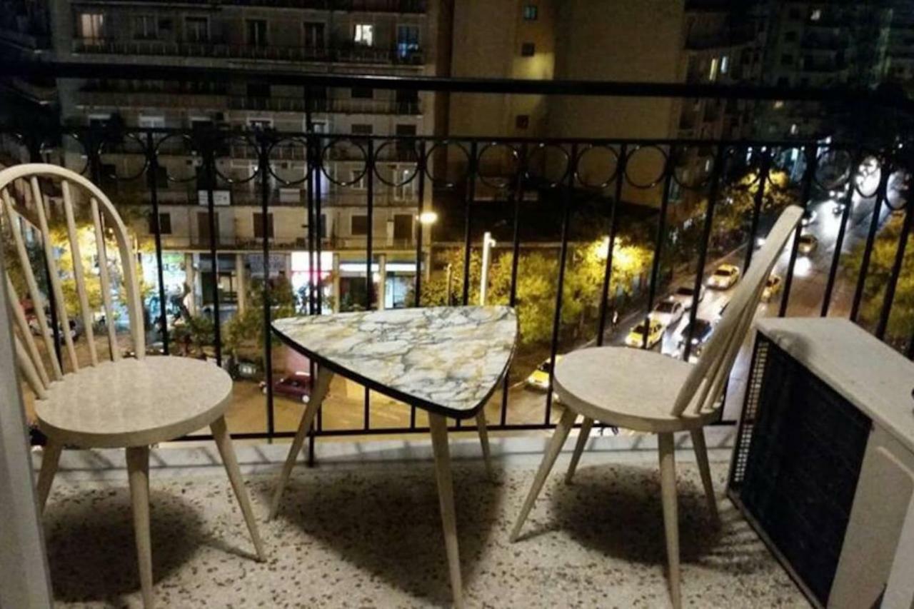 Vintage, Spacious Apartment In The Heart Of Athens! Exteriör bild